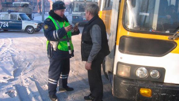 Проверки технического состояния маршрутных автобусов проведут ставропольские автоинспекторы