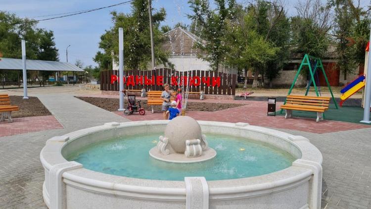 В хуторе Алтухов на Ставрополье пустырь превратили в благоустроенную зону отдыха