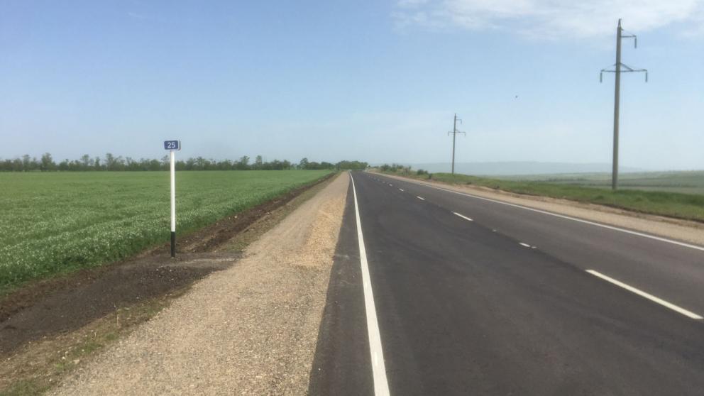 Завершается ремонт дороги между Шпаковским и Изобильненским округами