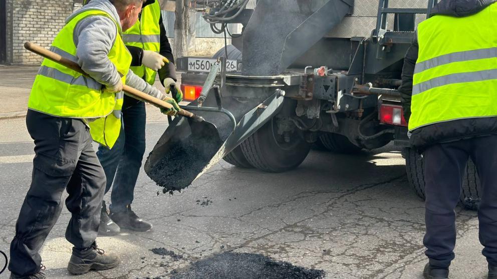 В Кисловодске при ремонте дорог впервые применили технологию укладки литого асфальта