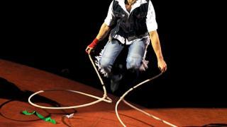 Московский цирк «Мишки-джигиты на австралийских буйволах» приехал в Ставрополь