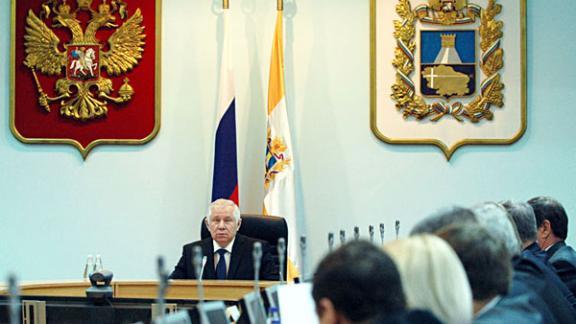 На модернизацию здравоохранения Ставропольским краем получен почти миллиард рублей