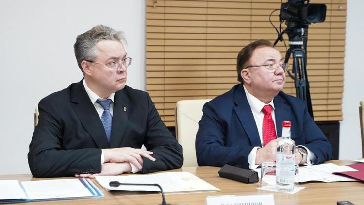 Владимир Владимиров предложил построить спортцентр с бассейном в Ставрополе