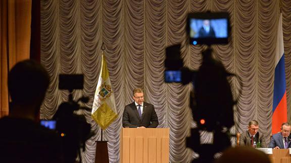 Губернатор Владимир Владимиров выступил с отчетным докладом перед Думой Ставропольского края