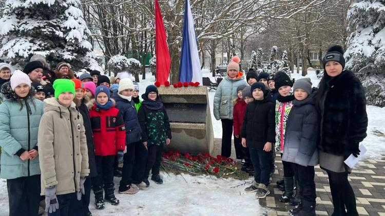 Уроки мужества проводят в учреждениях допобразования Ставрополя