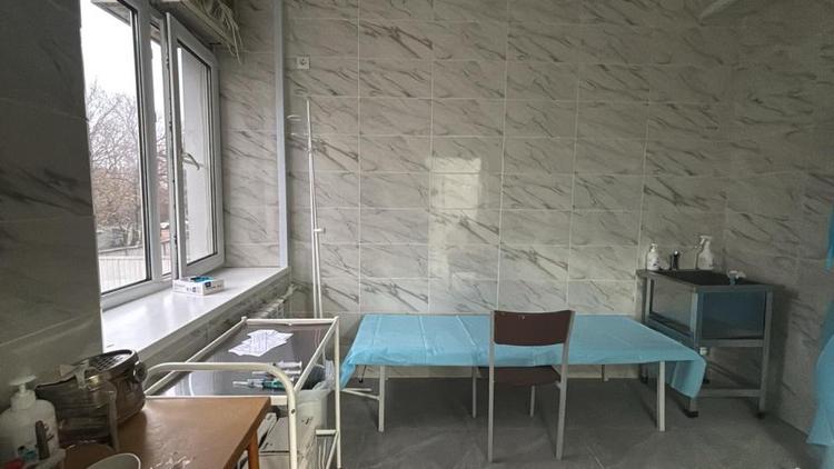 В Левокумском округе завершили капремонт гинекологического отделения