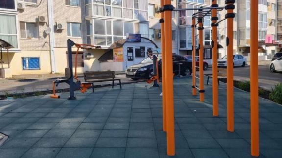 В микрорайоне Ставрополя благоустроили зону отдыха