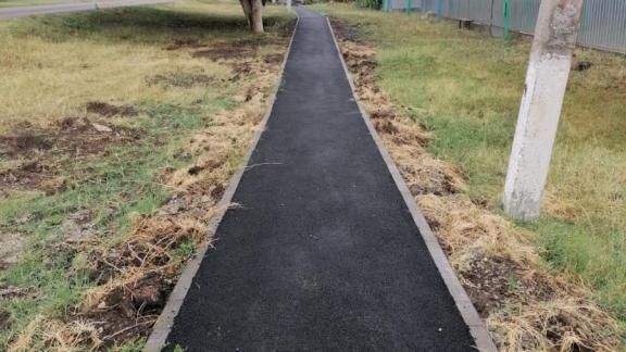 В хуторе Изобильненского округа на Ставрополье завершили реконструкцию тротуара