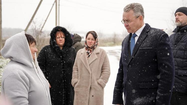 Губернатор Владимиров совершил рабочую поездку в Кочубеевский округ