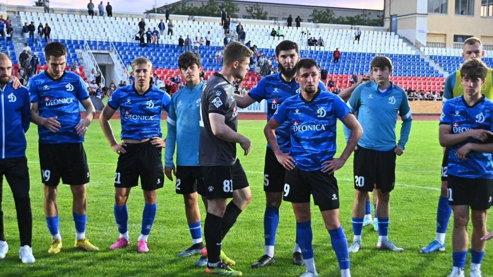 Футболисты ставропольского «Динамо» разошлись миром с гостями из Астрахани