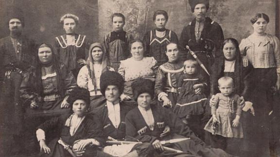«Казачий Ставрополь» приглашает гостей на выставку в Дом народного творчества