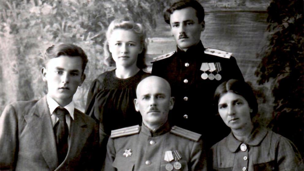 Новую выставку в Ставрополе посвятили известной семье Адольфа Шмидта