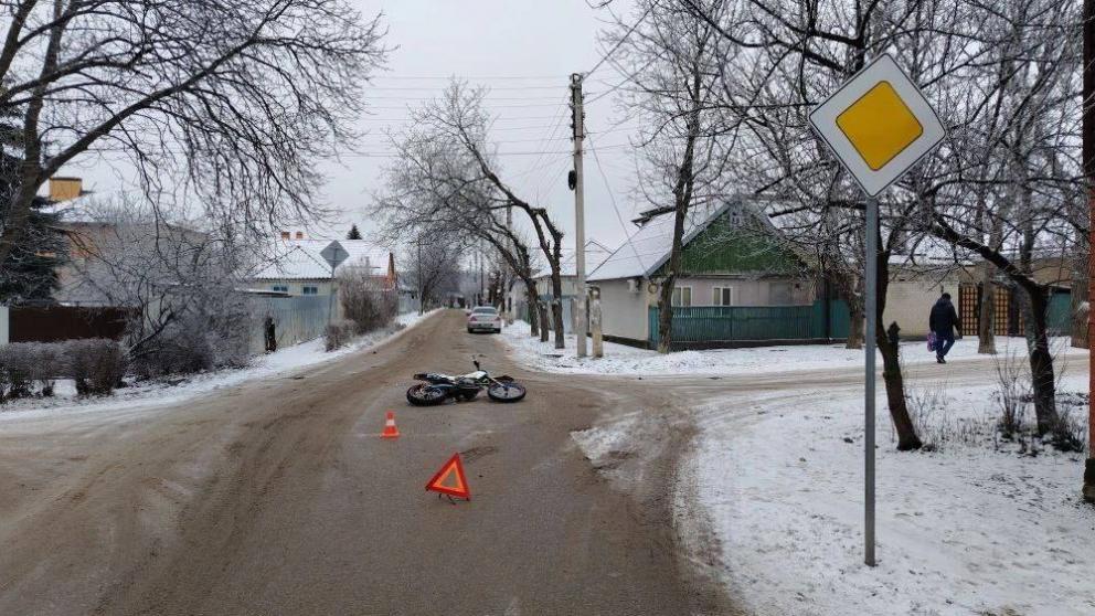 В Пятигорске подросток на питбайке получила травмы в ДТП с автомобилем