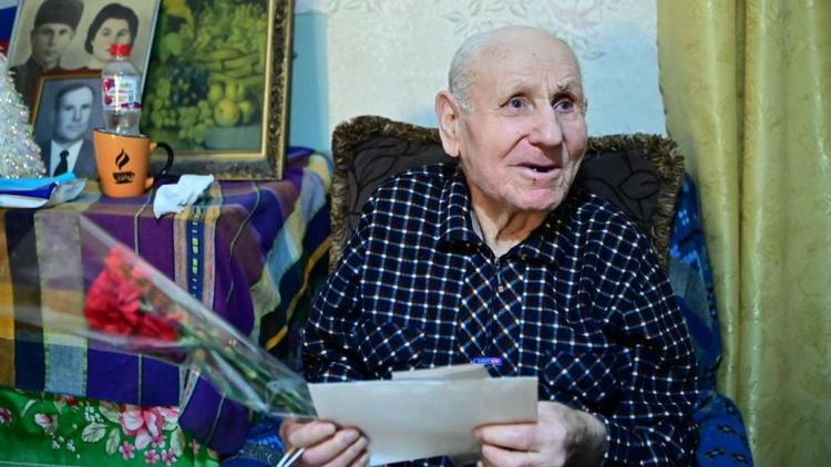 Ветеран из Будённовского округа отметил 94‑летие