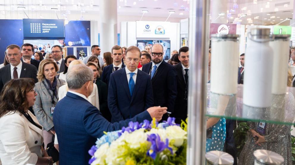 СКФУ и молочный комбинат «Ставропольский» презентовали инновации на форуме БИОПРОМ-2025