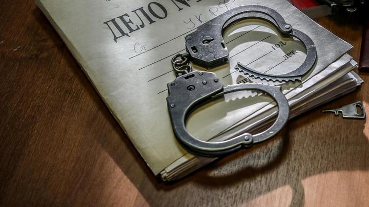 Мужчина похитил ящик с пожертвованиями из храма на Ставрополье