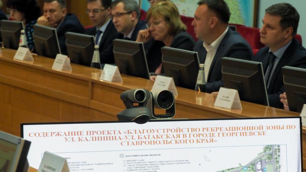 В Георгиевске построят спорткомплекс с теннисным кортом и батутами