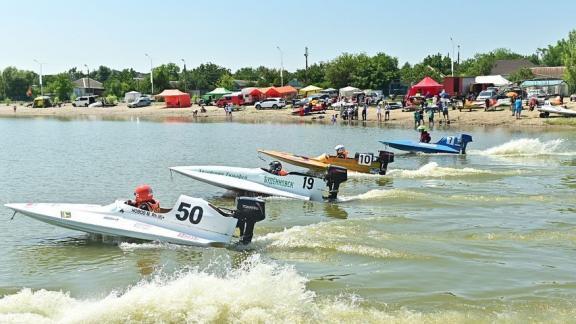 В Будённовском округе Ставрополья стартовал Всероссийский турнир по водно-моторному спорту