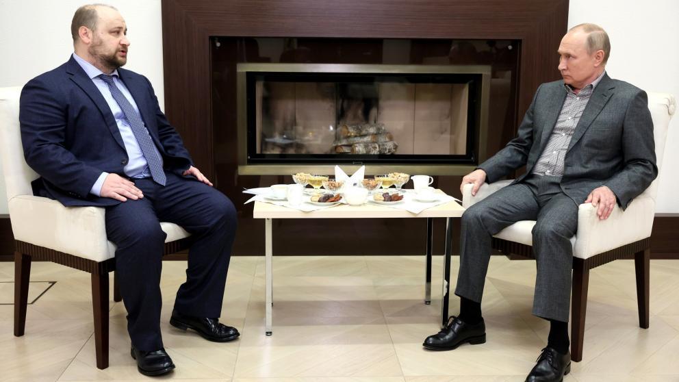 Владимир Путин прошел повторную вакцинацию от коронавирусной инфекции