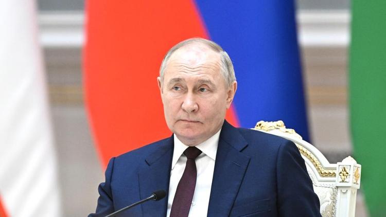 Владимир Путин сделал заявление для прессы по результатам российско-узбекистанских переговоров
