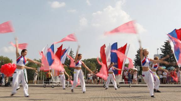 С Днём России – главным праздником страны!