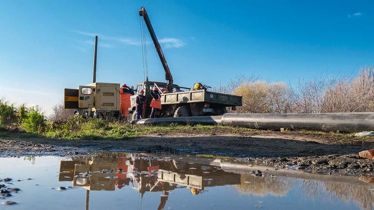 В Михайловске прокладывают новый водопровод