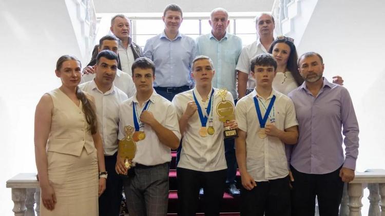 На Ставрополье вдвое увеличили число губернаторских стипендий для юных спортсменов