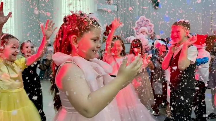 В школах Ставрополья прошли новогодние мероприятия