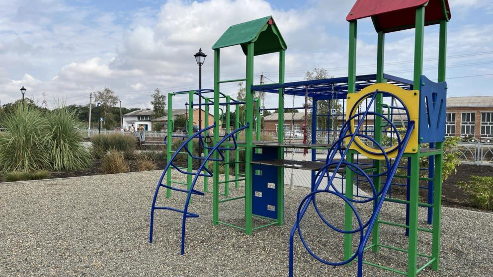 В хуторе Новоалександровского округа благоустроили новую зону отдыха