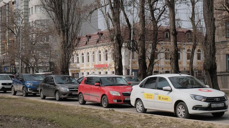 Более 100 машине заехало в Кисловодск с начала майских праздников