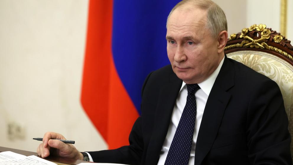 Владимир Путин принял участие в открытии социальных и жилых объектов в новых субъектах России