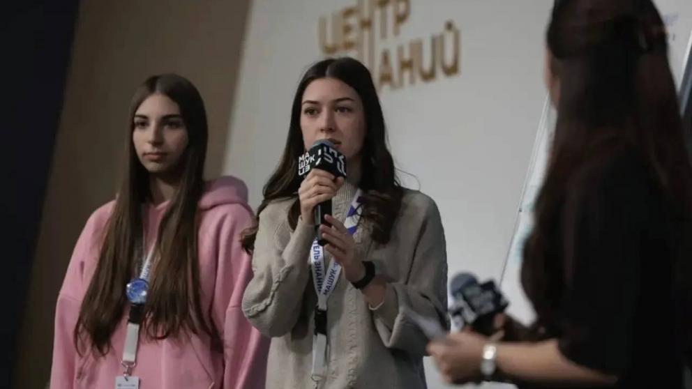 Волонтеры из Андроповского округа приняли участие в образовательном форуме