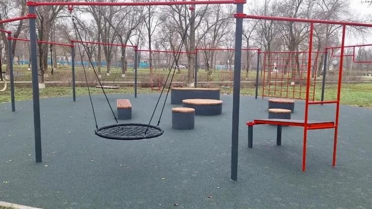 В селе Малая Джалга открыли современную детскую спортивно‑игровую площадку