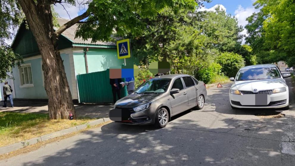 В Ставрополе машина сбила 17-летнего подростка на самокате