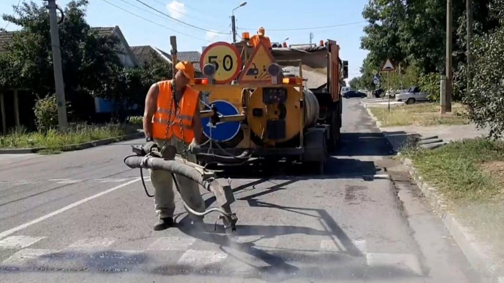 В Будённовске идут ремонтные работы дорожной сети