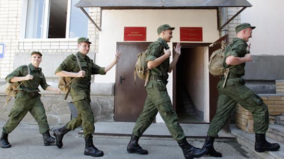 На службу в научные роты отправились призывники из Ставропольского края