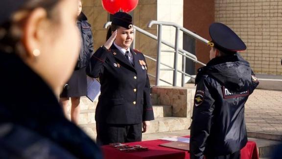 Восьмиклассники школы № 20 Невинномысска приняли кадетскую присягу