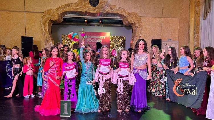 Юные железноводчанки отличились на Чемпионате России по восточным танцам