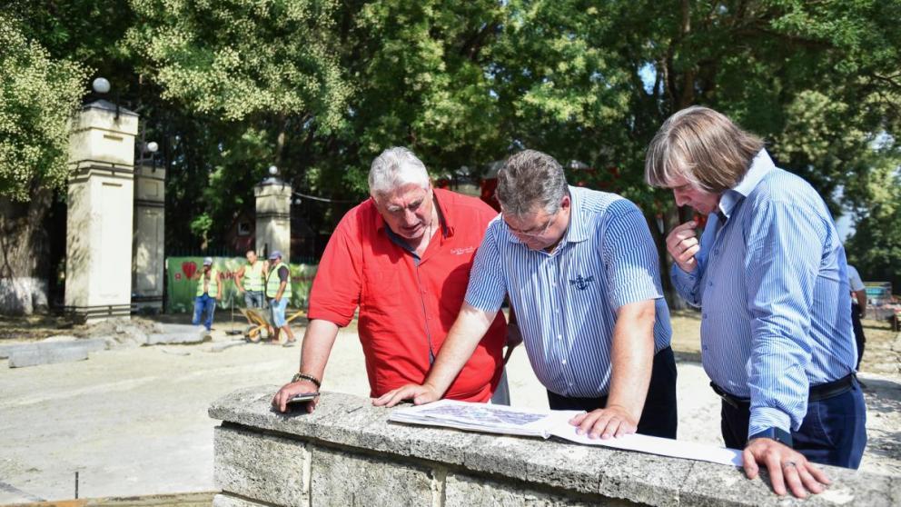 На Ставрополье губернатор проверил ход работ по благоустройству