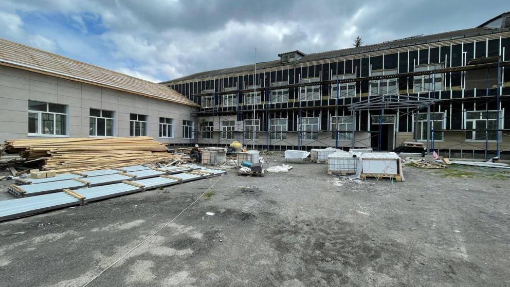 В селе Султан на Ставрополье капитально ремонтируют школу