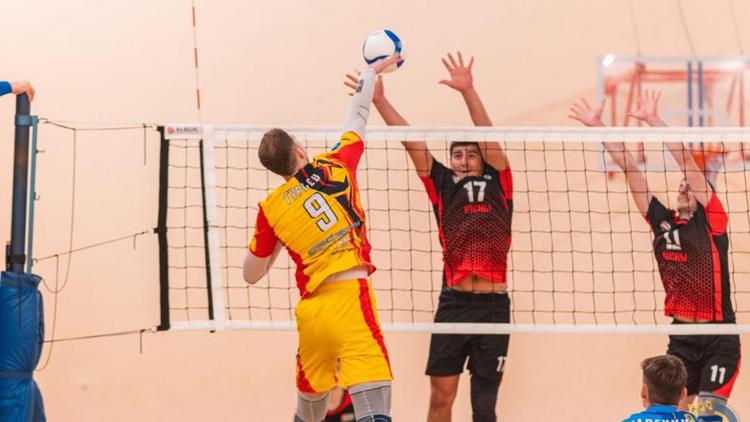 Ставропольские волейболисты сыграли три матча в Удмуртии 