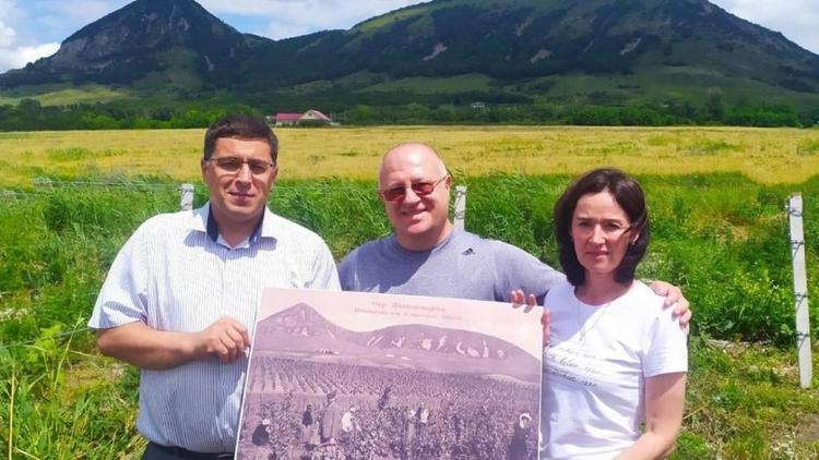 На Ставрополье началась массовая уборка винограда