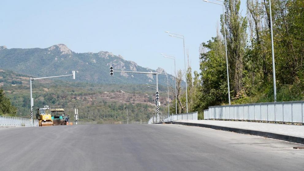 Губернатор Владимиров проверил ход реконструкции Бештаугорского шоссе