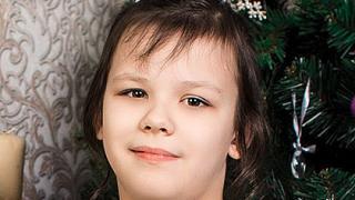 Помогите Ульяне сохранить речь, ей нужен слуховой аппарат