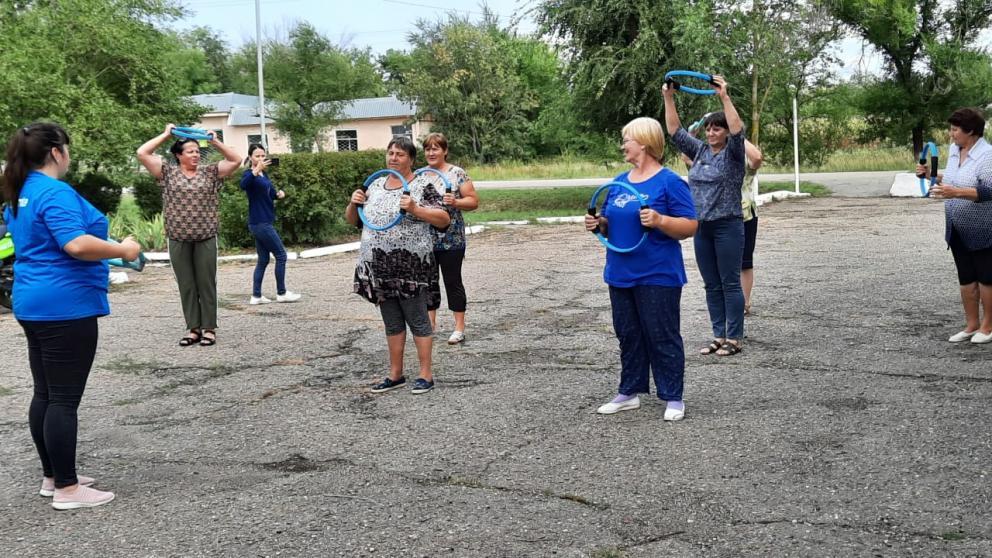 Пожилые жители села Куршава приняли участие в спартакиаде «Молоды душой!»