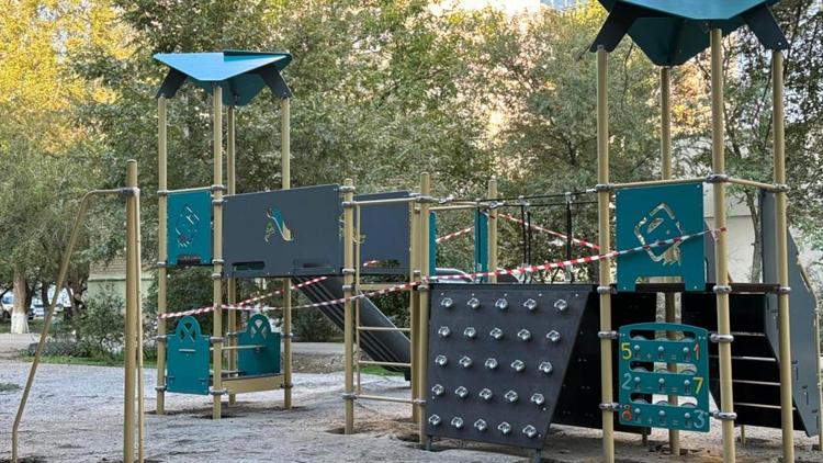 Новые детские площадки появились в Нефтекумском округе Ставрополья