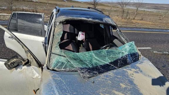 На Ставрополье водитель без прав пострадал при столкновении с бетонным ограждением