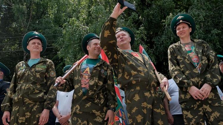 Владимир Владимиров поздравил пограничников с профессиональным праздником