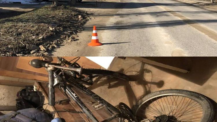 Неизвестный водитель сбил двух велосипедистов в Ставрополе