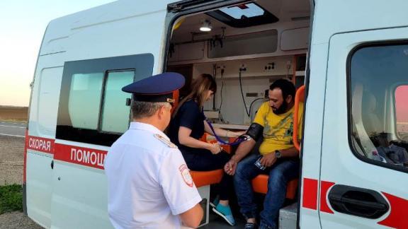 На дорогах Ставрополья вместе с автоинспекторами дежурят врачи скорой помощи